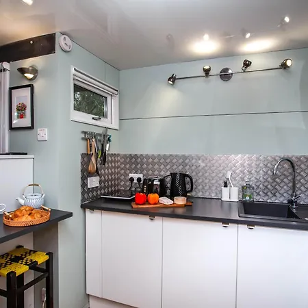 Stylish With Huge Garden Apartamento Harrogate