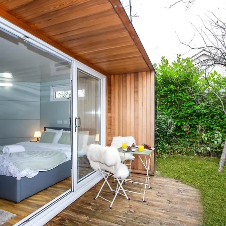 Stylish With Huge Garden * Harrogate