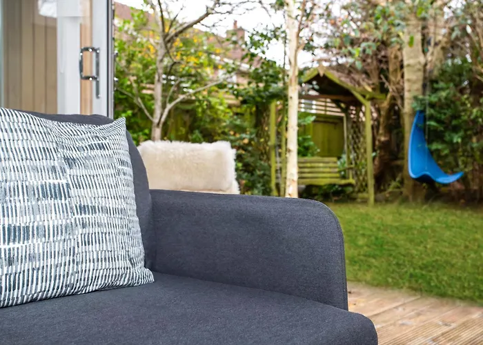 Stylish With Huge Garden Apartamento Harrogate